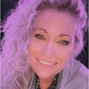 Meet your Posher, Nichole